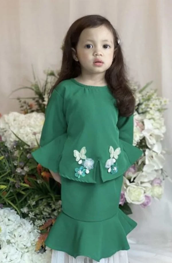 Yara - Emerald Green