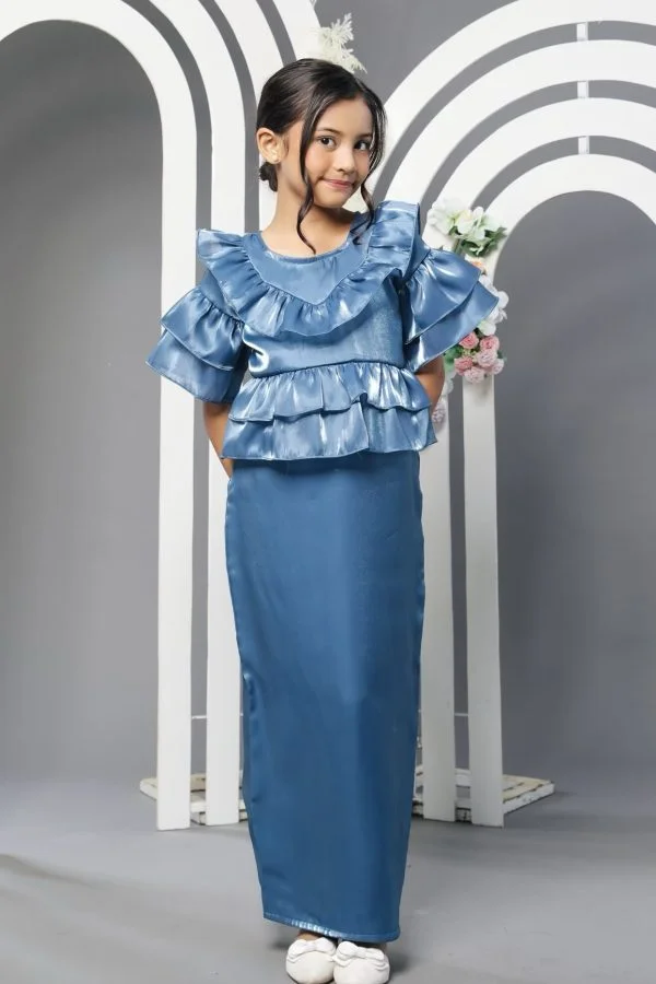 Selena - blue